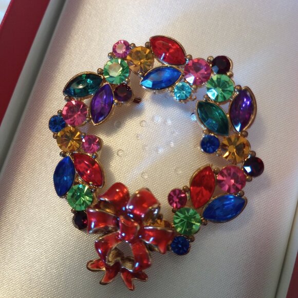 Christopher Radko Colorful Rhinestone Wreath Brooch in box Christmas Winter - Picture 2 of 3